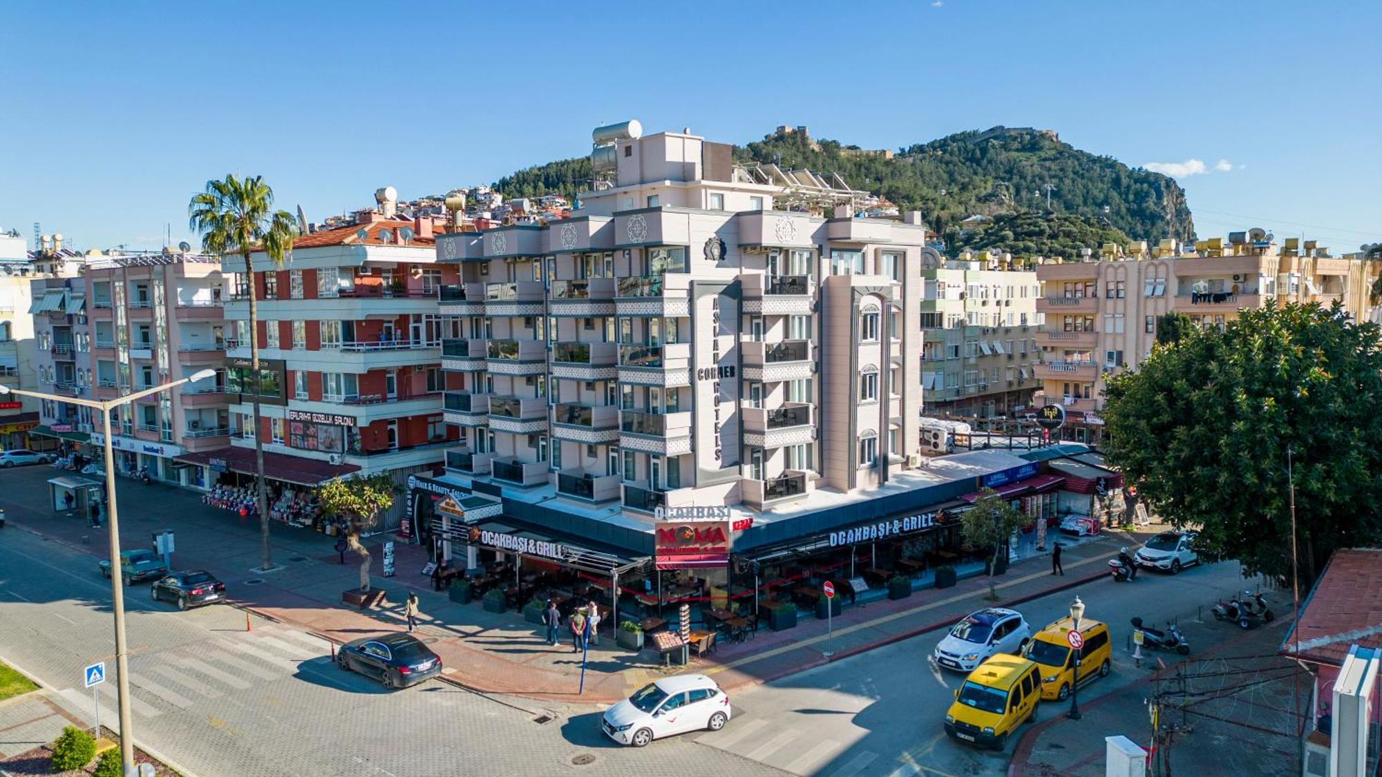 Hotel Aslan Corner 3*